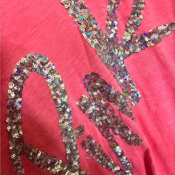 PINK by Victoria’s Secret Pink V-Neck Sequin Love Logo Top coral Size Large - Picture 6 of 6